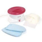 Revlon Moisturestay Paraffin Bath comes with softening mitts and glove liners. 